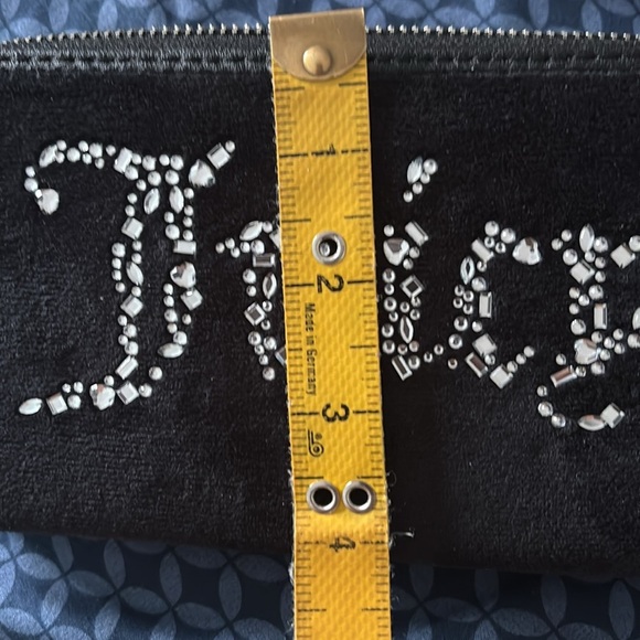 Juicy Couture Black Velvet long zipper Wallet - Picture 9 of 14